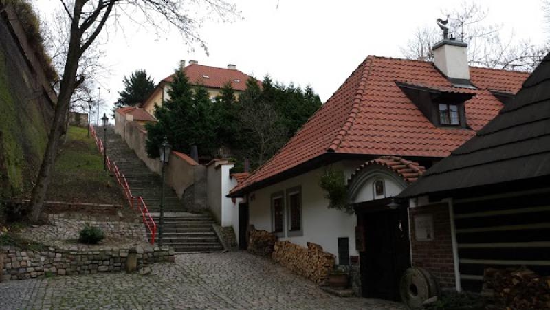 ROMANTICKÝ HOTEL U RAKA