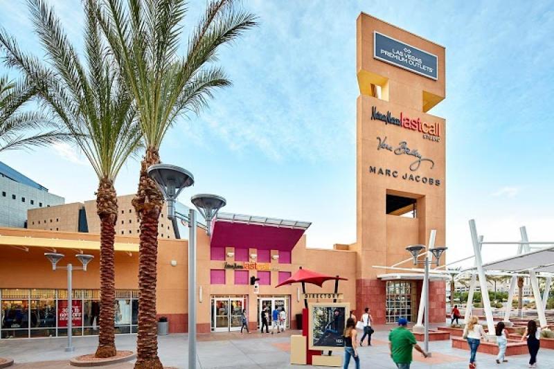 Las Vegas North Premium Outlets