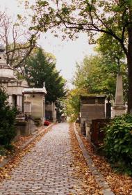 Père Lachaise Cemetery