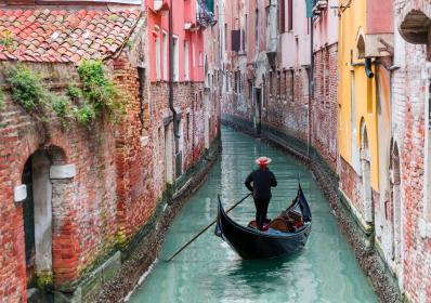 Venedig, Italien: Modehuset Pradas konst flyttar till Venedig