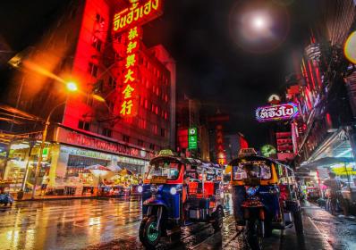 Bangkok, Thailand: Populär tågsträcka i Asien rullar igen efter 45 år