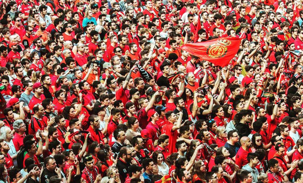 Mallorca, Spanien: Hett i Palma: Mallorca gör comeback i La Liga
