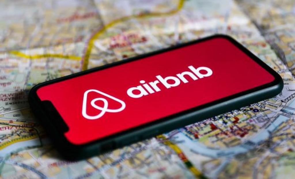 Airbnb ska hjälpa ukrainska flyktingar 
