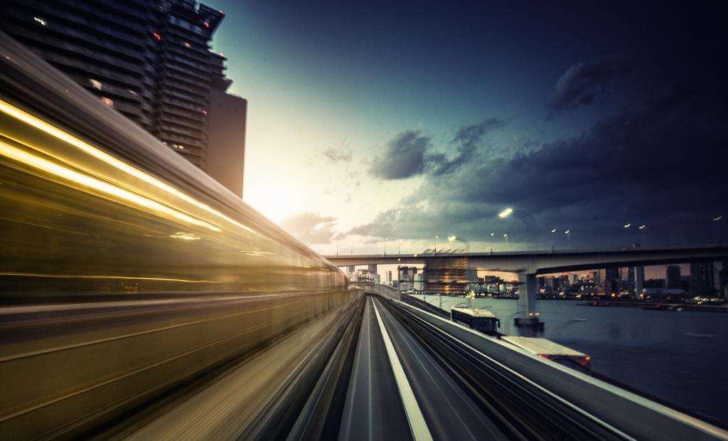 25 resor som är snabbare på marken än i luften