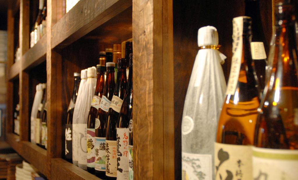 Tokyo, Japan: Bar i Tokyo släpper enbart in ensamma besökare