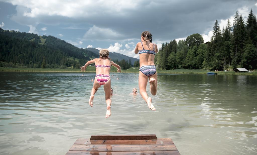 Schweiz: Sommar i Gstaad - vandring, alpost och diskret lyx i Schweiz