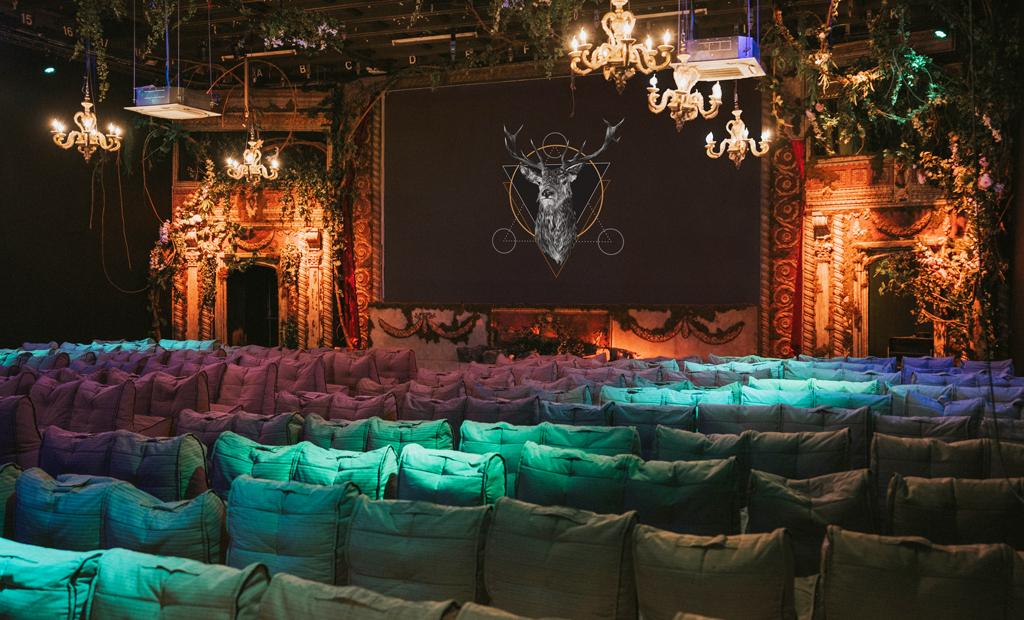 London, Storbritannien: Backyard Cinema – nytt  biografkonceptet i London