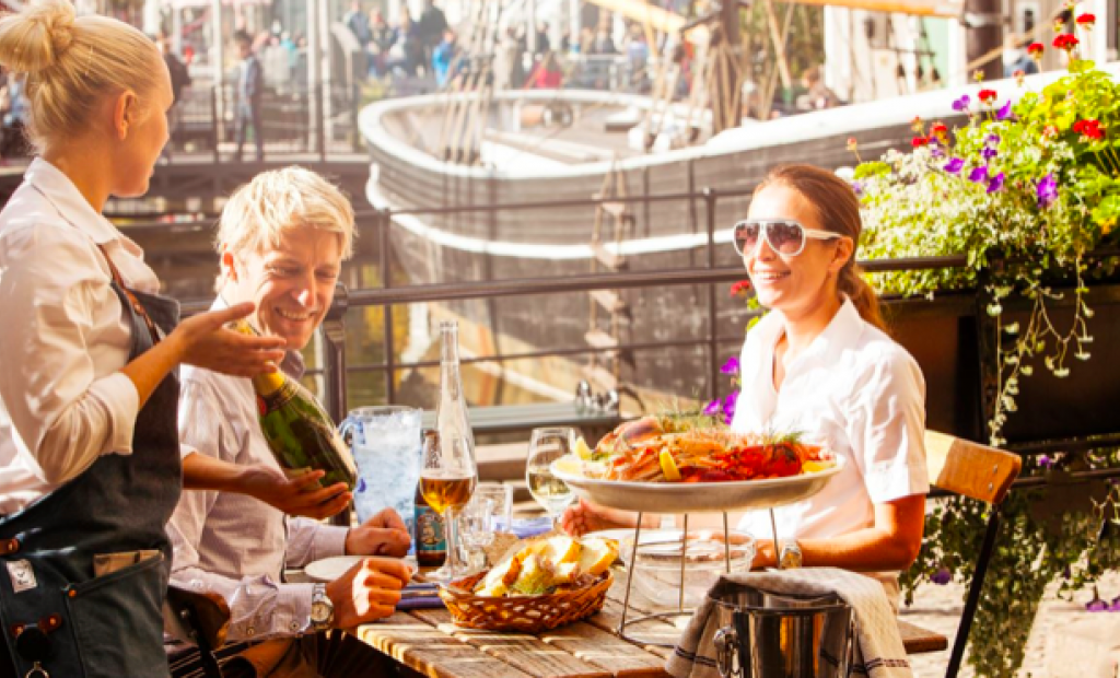 Göteborg, Sverige: Lisebergsrestaurangen Hamnkrogen öppnar igen